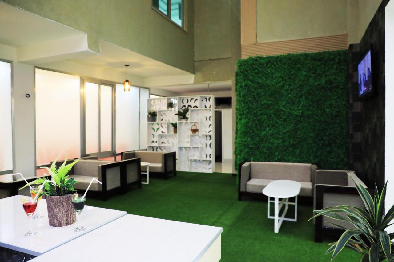 Riverland Hotel บาเฮอร์ดาร์ ภายนอก รูปภาพ